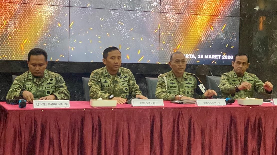 Konferensi pers 4 tersangka penyiraman air keras terhadap Andrie Yunus yang digelar di Mabes TNI, Jakarta pada Rabu (18/3/2026).