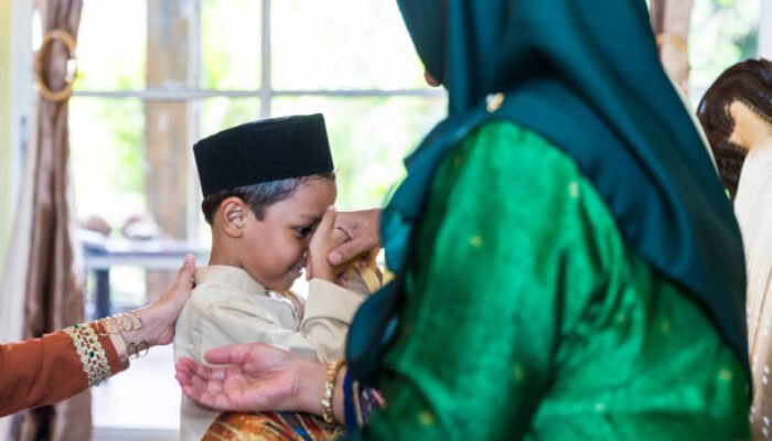 Di Balik Ucapan “Mohon Maaf Lahir Batin”: Makna Mendalam Hari Pertama Idulfitri