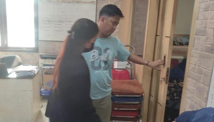 Viral Cekcok di Jalan Empunala Mojokerto, Seorang Perempuan Diamankan Polisi