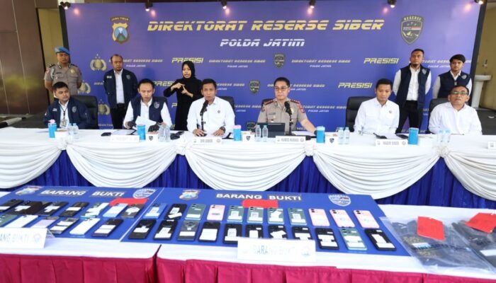 Polda Jatim Bongkar Sindikat Penipuan Online Jual Beli Mobil, 11 Tersangka Ditangkap