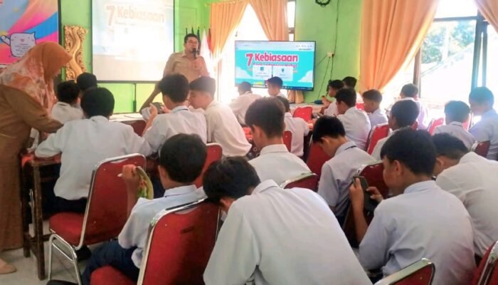 Digitalisasi Refleksi Pembelajaran, SMPN 4 Mojokerto Luncurkan Inovasi RISALAH dan Jurnal 7 KAIH