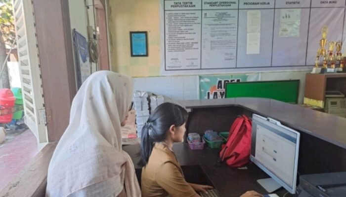 GEMPITA, Inovasi Dispusip Kota Mojokerto Dorong Otomasi Perpustakaan Sekolah