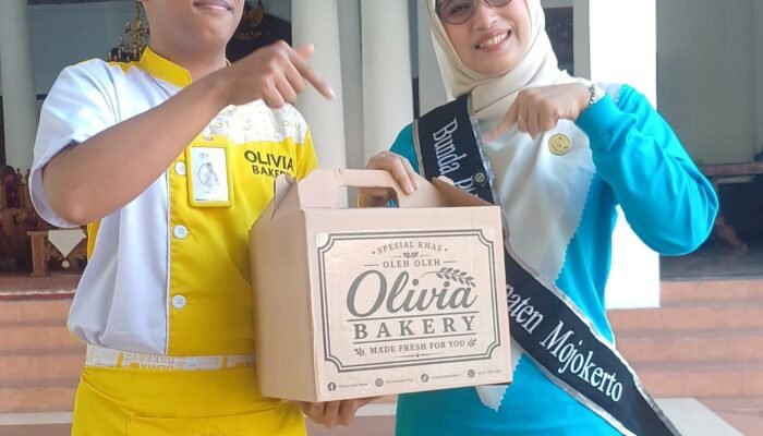 Olivia Bakery Hadirkan Kotak Oleh-Oleh Khas Mojokerto, Gandeng UMKM Lokal Promosikan Produk Daerah