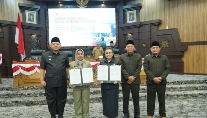DPRD Kota Mojokerto Setujui Raperda Pertanggungjawaban APBD 2025