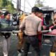 Diduga Mengantuk, Honda Scoopy Tabrak Pohon di Bangsal Mojokerto, Satu Pengendara Tewas
