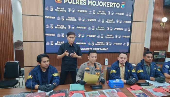 Modus Penggandaan Uang di Mojokerto Terbongkar, Dua Pria Tipu Korban Rp22 Juta