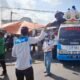 Ribuan Buruh PT Pakerin Blokade Jalan Mojosari-Krian, Tuntut Upah Tiga Bulan Segera Dibayar