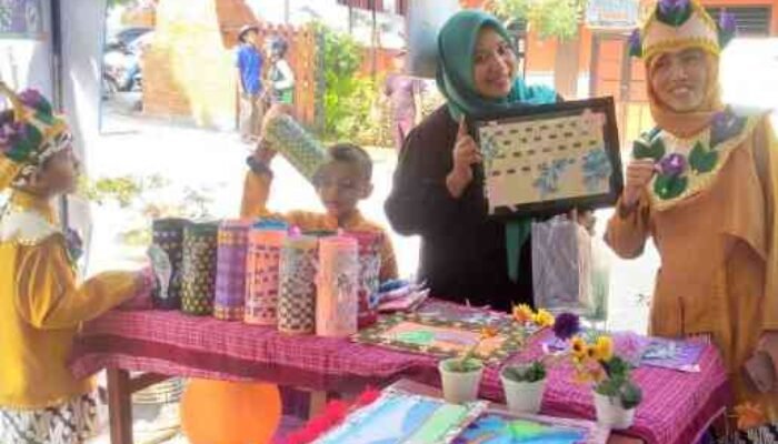 SOTEL SDN Balongsari 5, Inovasi Bunga Telang Jadi Produk Kreatif Bernilai Ekonomi