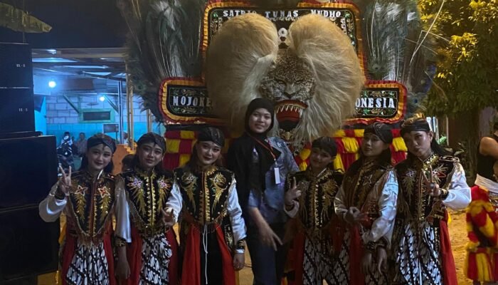 Bazar Jatran 2026 Penompo Jetis Mojokerto Ada Jajanan Tradisional dan Reog Satrio Tunas Mudho