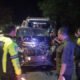 Alphard KH Anwar Zahid Ringsek Usai Ditabrak Trailer di Bojonegoro