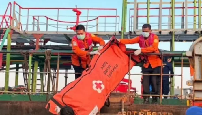 KMP Virgo Transport 8 Terbalik di Laut Jawa, 129 Orang Masih Dicari