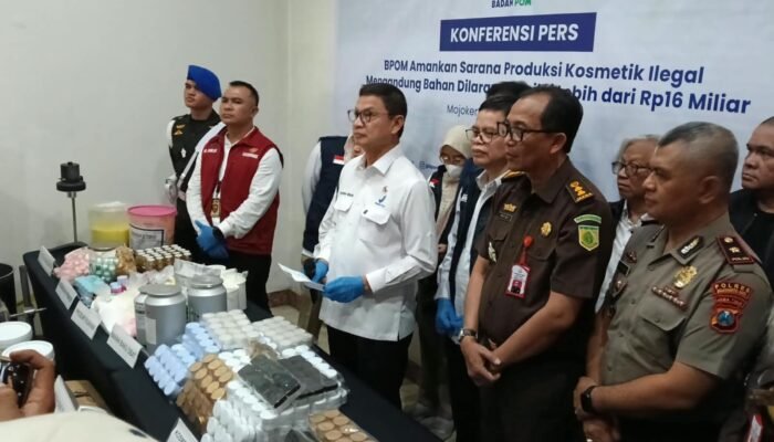 BPOM Bongkar Produksi Kosmetik Ilegal di Mojokerto, Nilai Barang Capai Rp16,17 Miliar