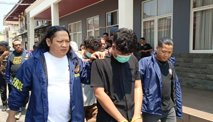 21 Orang Diciduk dalam Penyerangan dan Pembacokan di Angkringan Empunala Mojokerto