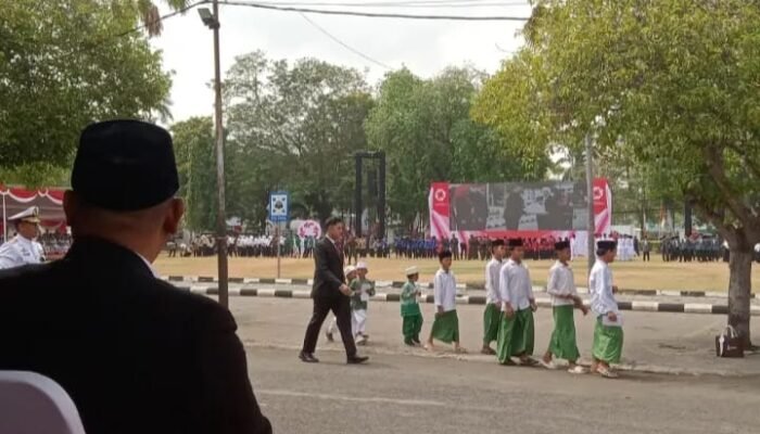 Sumpah Pemuda 2026 di Pamekasan Diwarnai Santunan Anak Yatim dan Tari Kolosal
