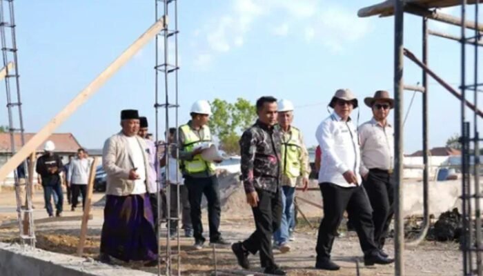 Tinjau Pembangunan KNMP di Desa Tengket, Pemkab Bangkalan Dorong Penguatan Ekonomi Nelayan