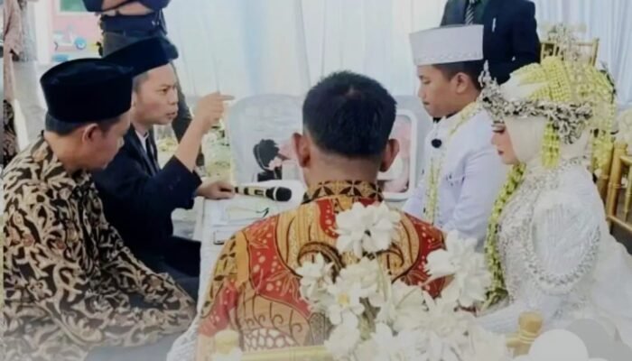 Penghulu dan Fotografer di Mojokerto Sempat Berselisih Saat Akad, Berakhir Saling Memaafkan
