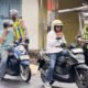 Tak Hanya Atur Lalu Lintas, Satlantas Polres Ternate Juga Peduli Kesehatan Warga Dengan Bagikan Masker