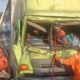 Truk Muatan Galon Tabrak Tronton di Jombang, Sopir Terjepit Hampir Satu Jam